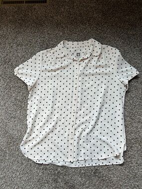 Polka Dot Short-Sleeve Button-Down Blouse - Cream with Black Dots